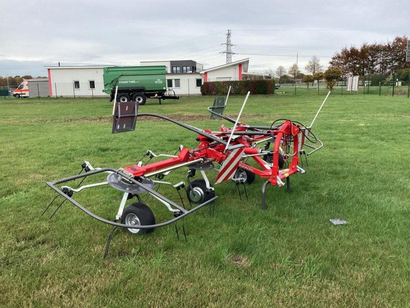 Massey Ferguson TD 524 DN
