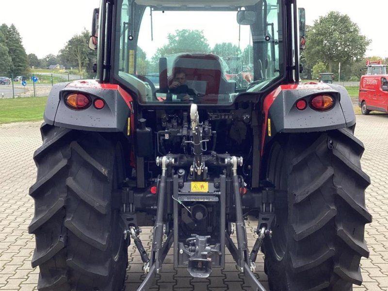 Massey Ferguson 4708M Cab Essential