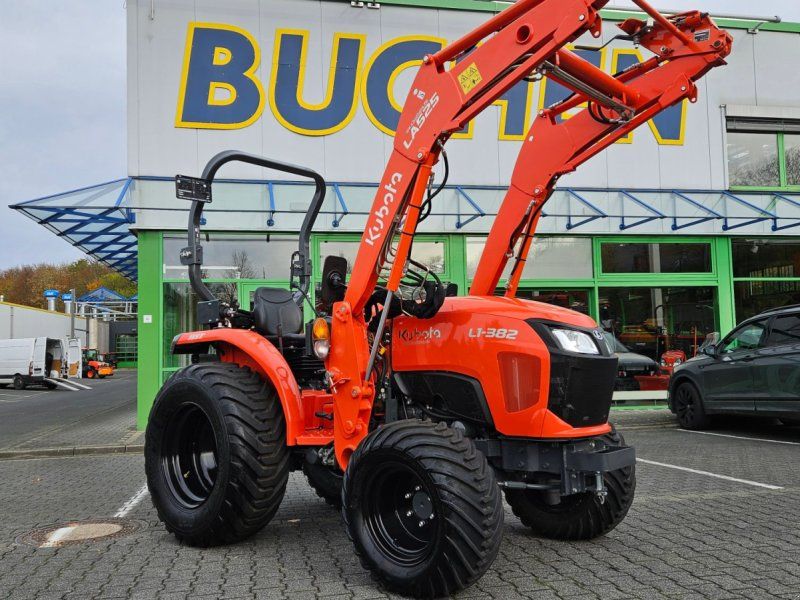 Kubota L1-382 HST