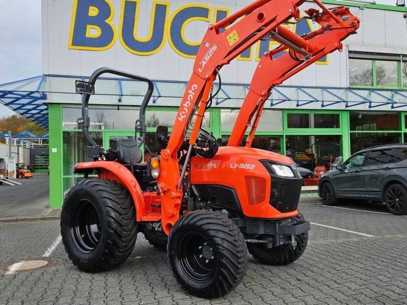 Kubota L1-382 HST