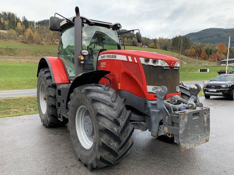 Massey Ferguson 8690 Dyna-VT