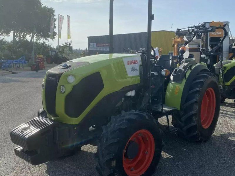 Claas nexos 240 f arceau 4rm
