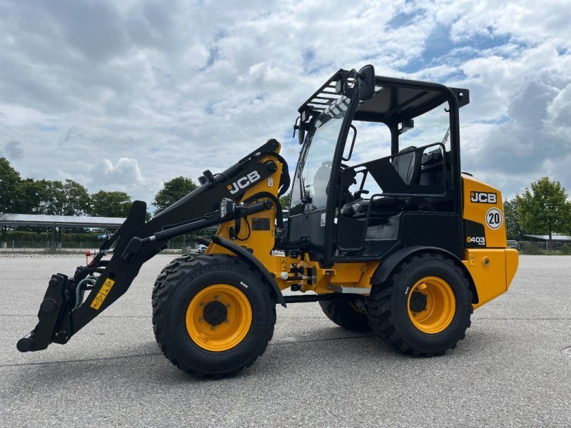 JCB 403 PLUS AGRI