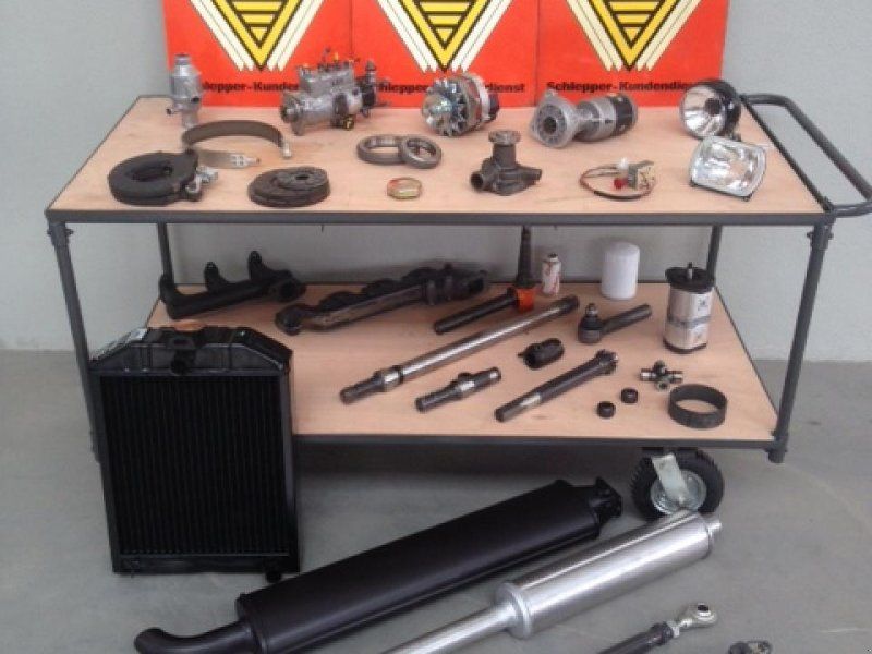 Renault 751-4, Frontlader, Kabine, Allrad