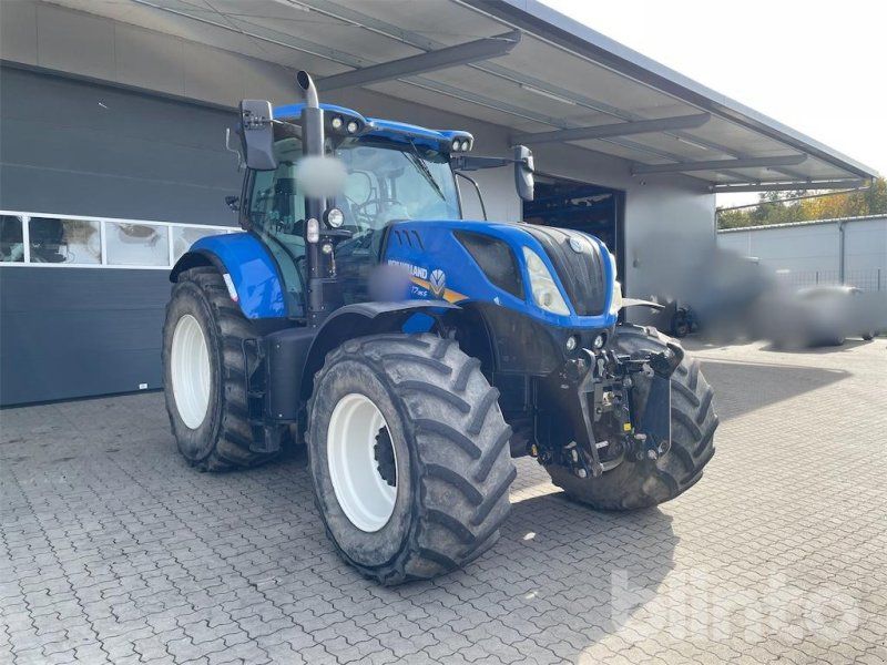 New Holland T7 195 S