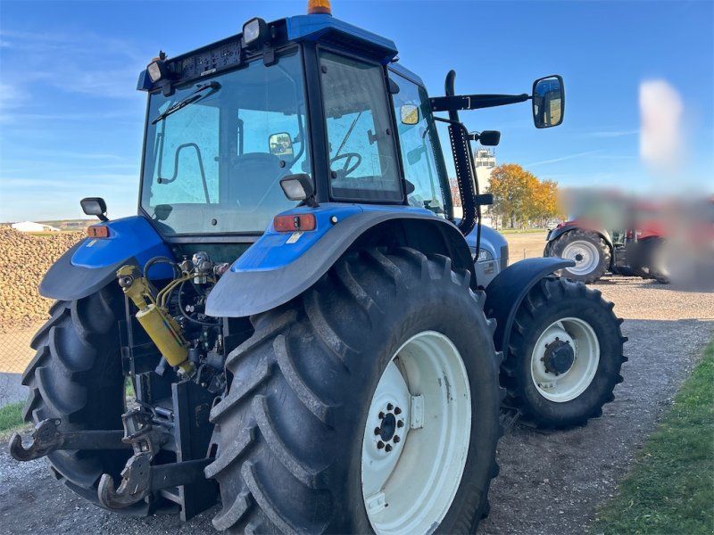 New Holland TM115