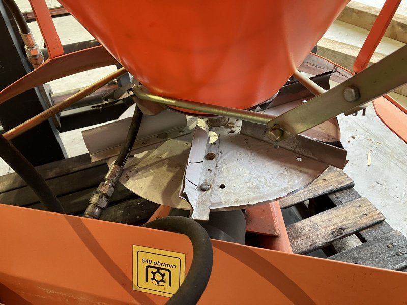 Salz-  Splittstreuer