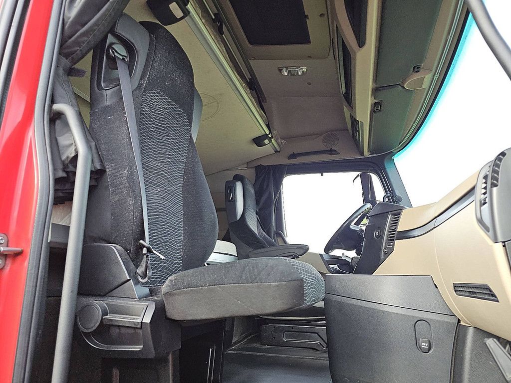 MERCEDES-BENZ ACTROS 1848 LS