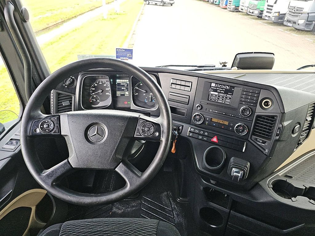 MERCEDES-BENZ ACTROS 1848 LS