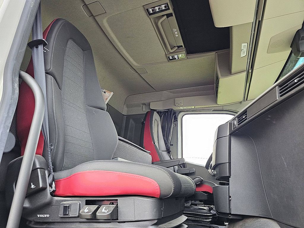 VOLVO FH 500 6x2 steered pto+hydr