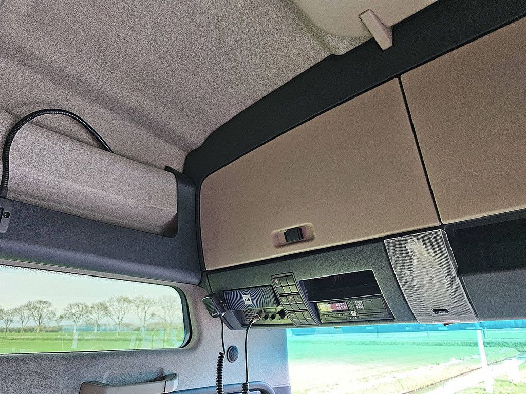 M.A.N. 18.460 TGX xxl mega ret. 1210l