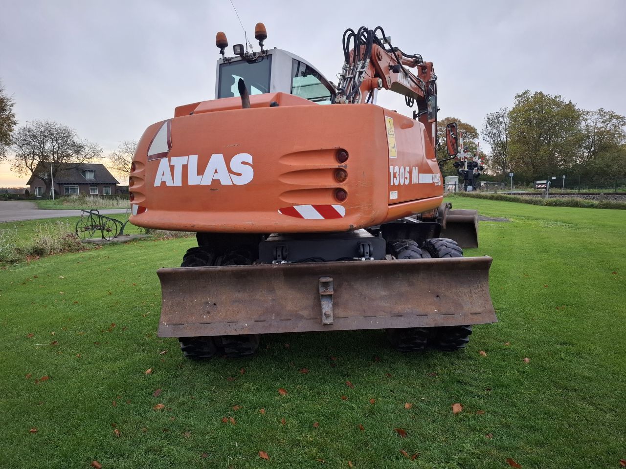Atlas 1305
