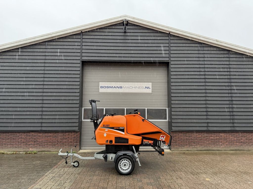 TE HUUR Eliet mega prof onroad mobiele versnipperaar / houthakselaar 80 km/u