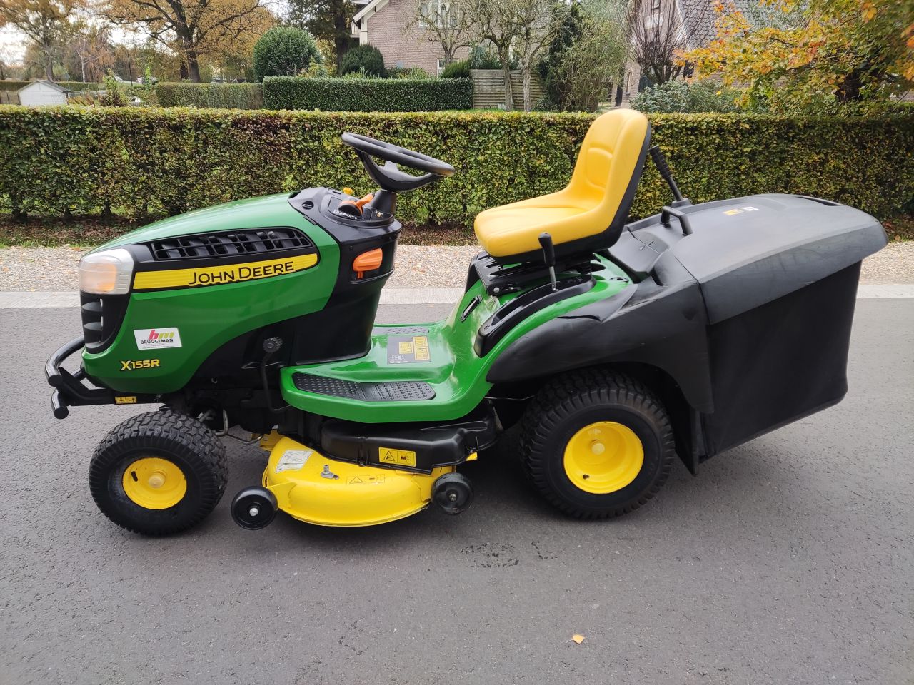 JOHN DEERE zitmaaier (type X155R, 18 pk V-Twin, i.z.g.s.!)