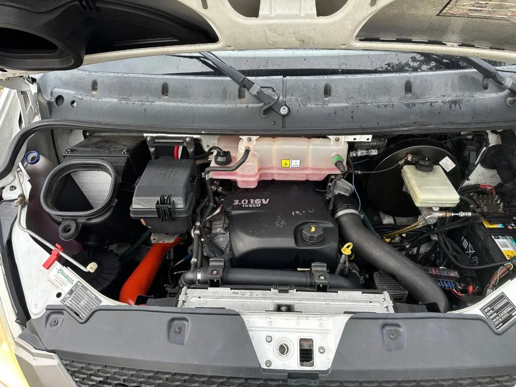 Iveco Daily 35C17 BE TREKKER 12T COMBI MET VELDHUIZEN SDO TRAILER 2008 / EURO 5 / 3 PERS.