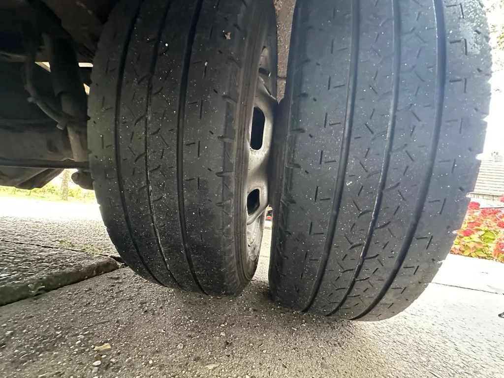 Iveco Daily 35C17 BE TREKKER 12T COMBI MET VELDHUIZEN SDO TRAILER 2008 / EURO 5 / 3 PERS.