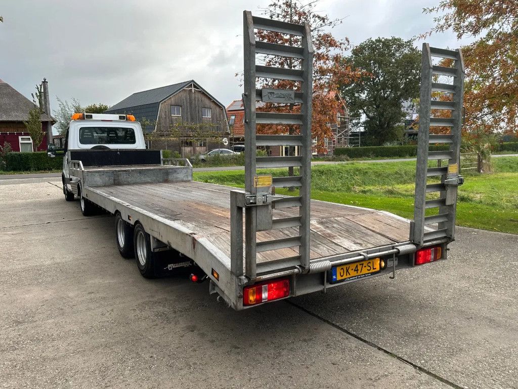 Iveco Daily 35C17 BE TREKKER 12T COMBI MET VELDHUIZEN SDO TRAILER 2008 / EURO 5 / 3 PERS.