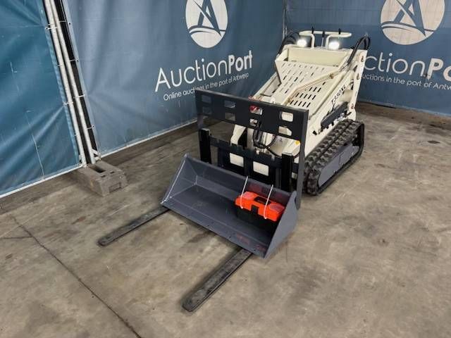 Kompaktlader Nuoman T330XL Diesel Neu