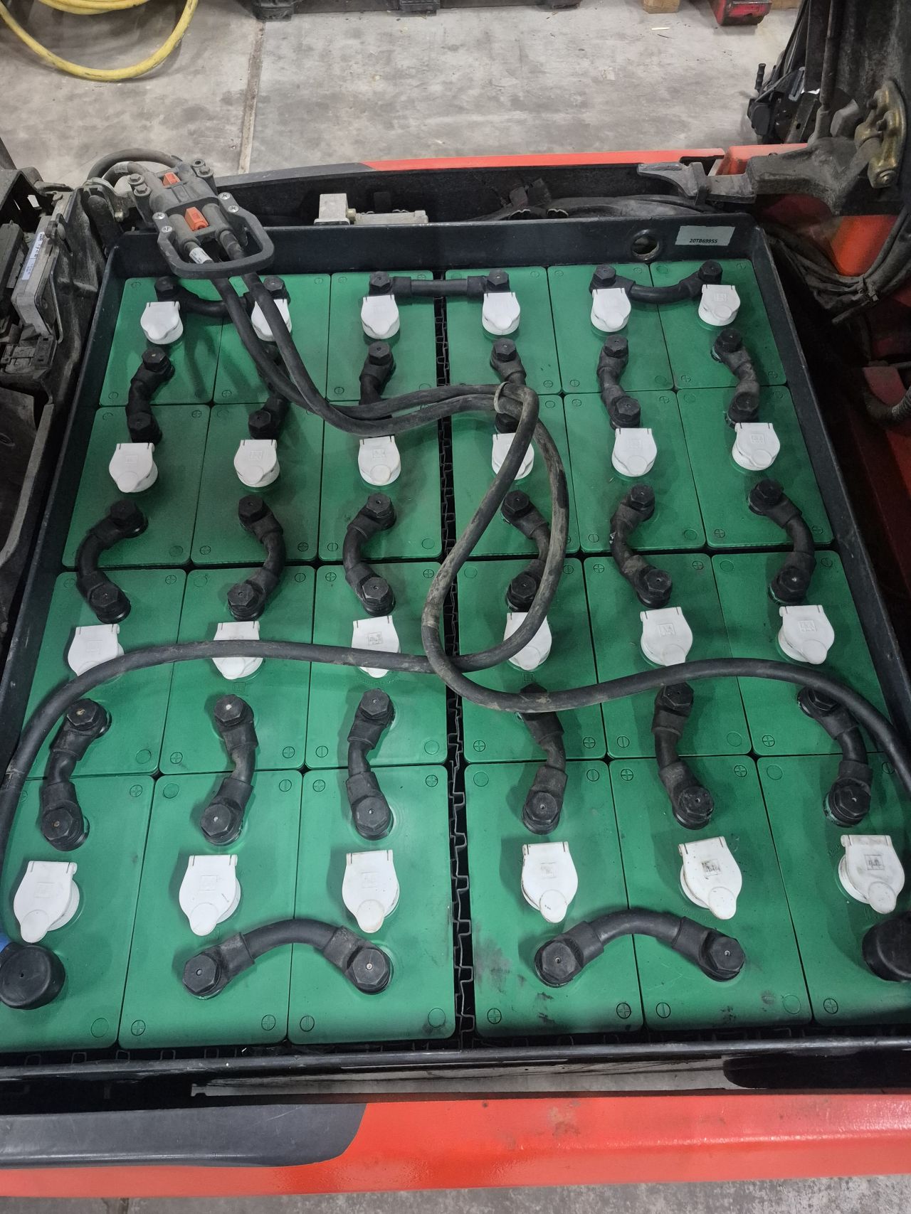 Linde E18L-02 triplex sideshift bj 2015 7727 uur accu 89%