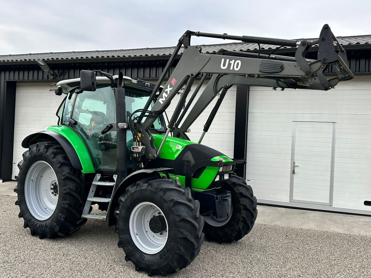 TE KOOP: zeer nette DEUTZ AGROTRON 430 profi-line