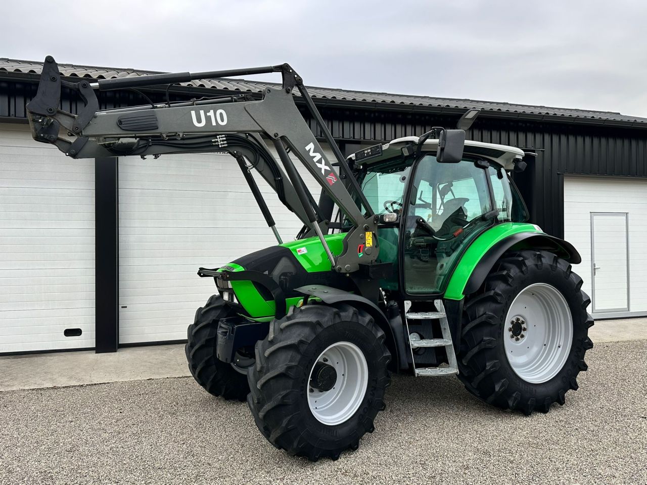 TE KOOP: zeer nette DEUTZ AGROTRON 430 profi-line