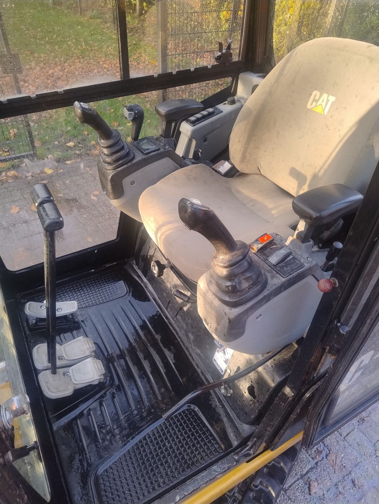 Cat 301.7 minigraver 2018 sloop sorteer functie