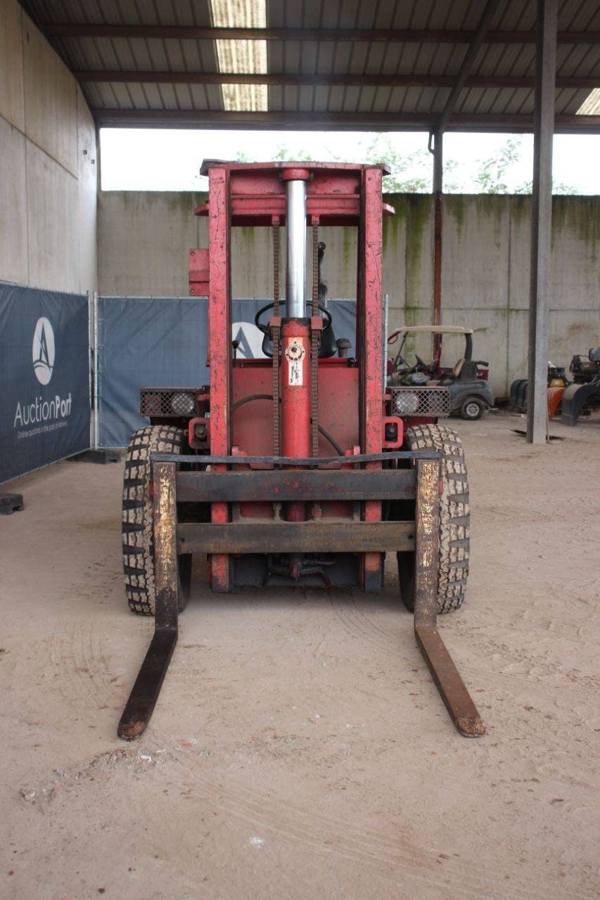 Ruw-terreinheftruck Manitou MC250 Diesel 2500kg