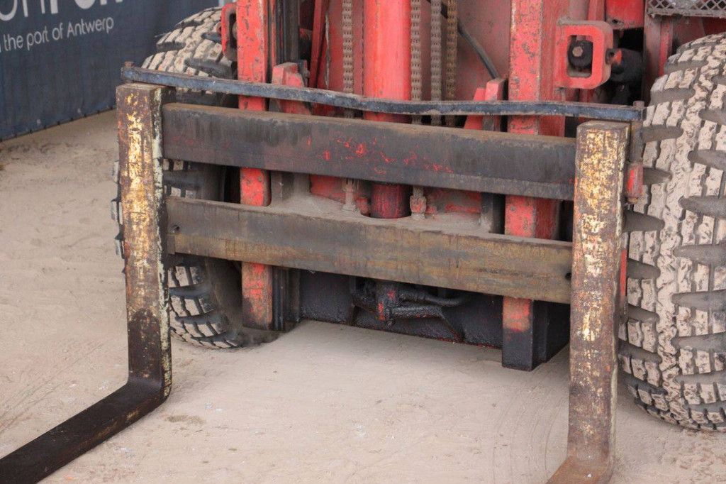 Ruw-terreinheftruck Manitou MC250 Diesel 2500kg