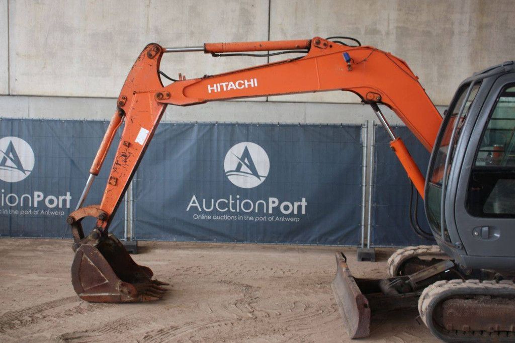 Rupsgraafmachine Hitachi Zaxis 70LC Diesel 40kW