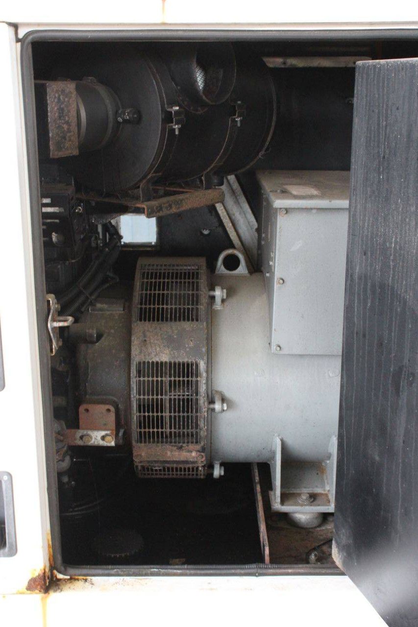 Generator SDMO R220C3 Diesel 220kVA 2011