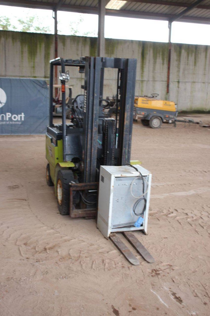 Clark EPX25i Elektrogabelstapler 2500 kg 4,8 m 2019