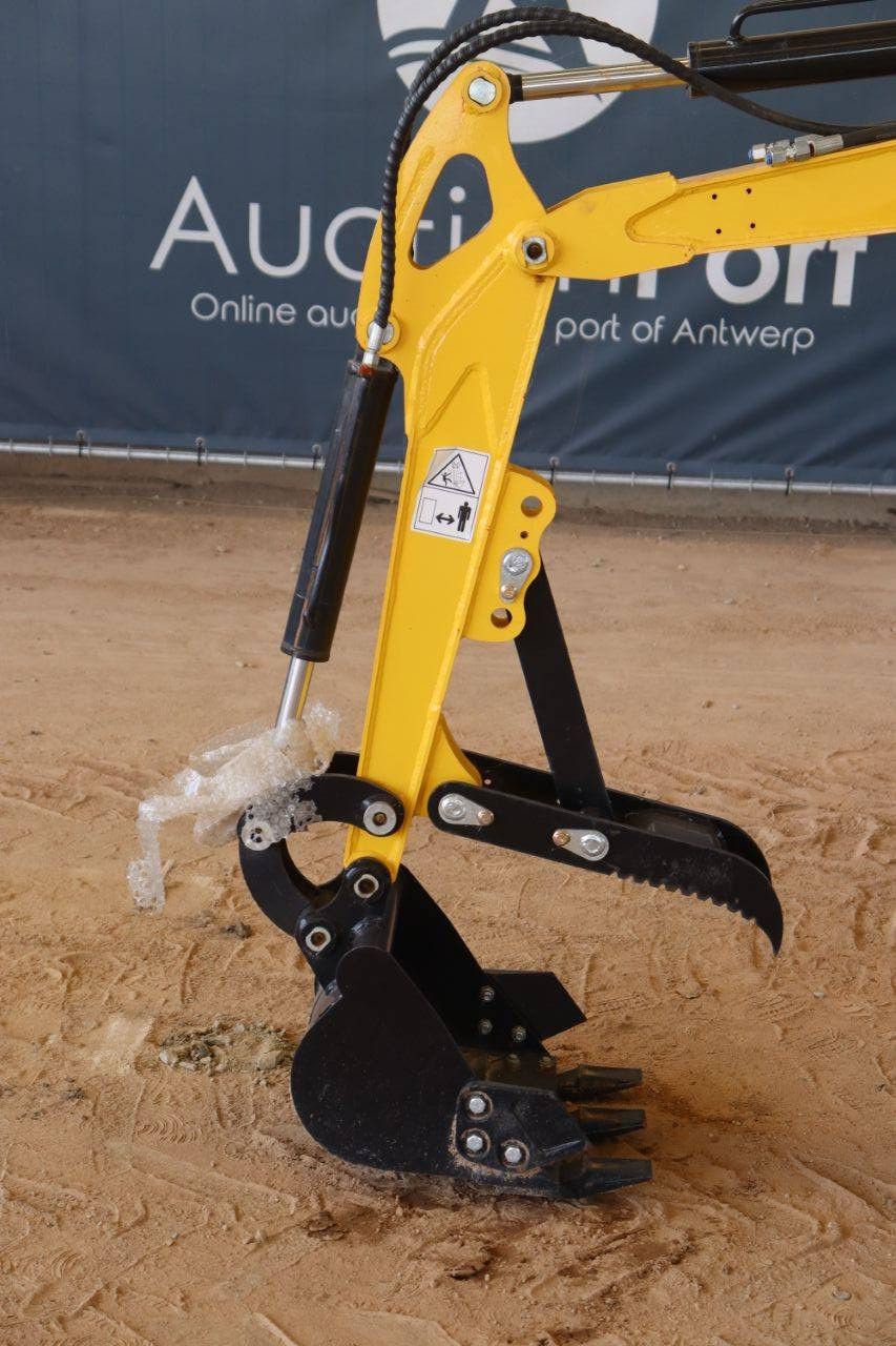 Mini excavator AGT Industrial QH12R Petrol 2024