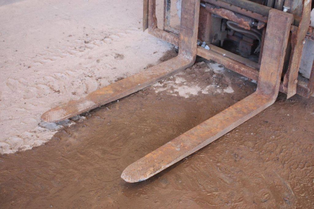 Forklift Manitou CD 25 P Diesel 2500kg 2009