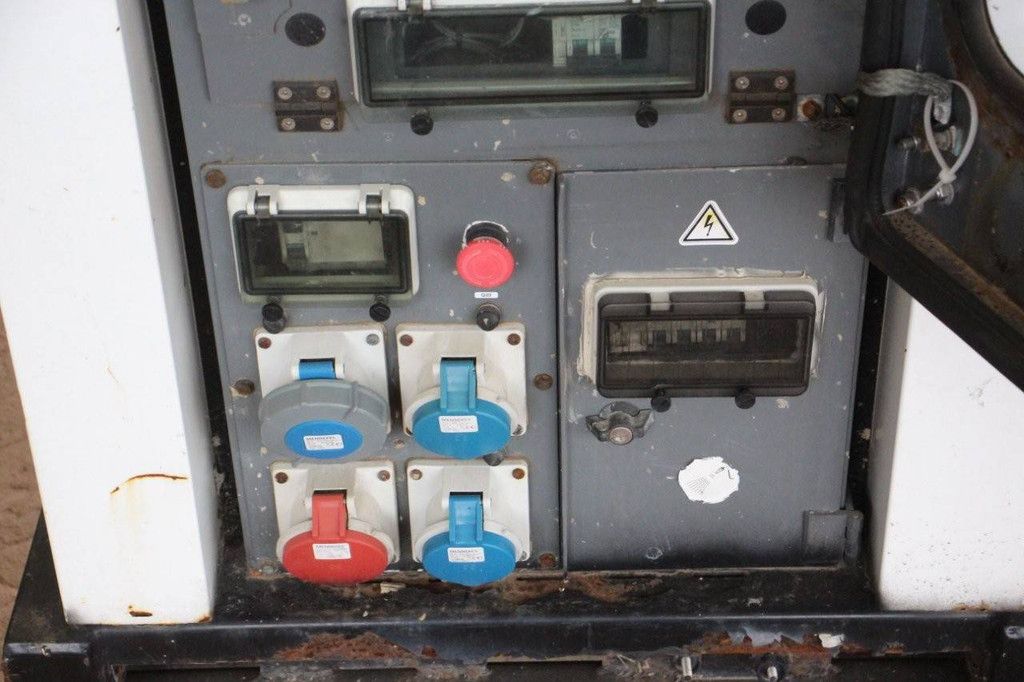 Generator SDMO R22C3 Diesel 2011