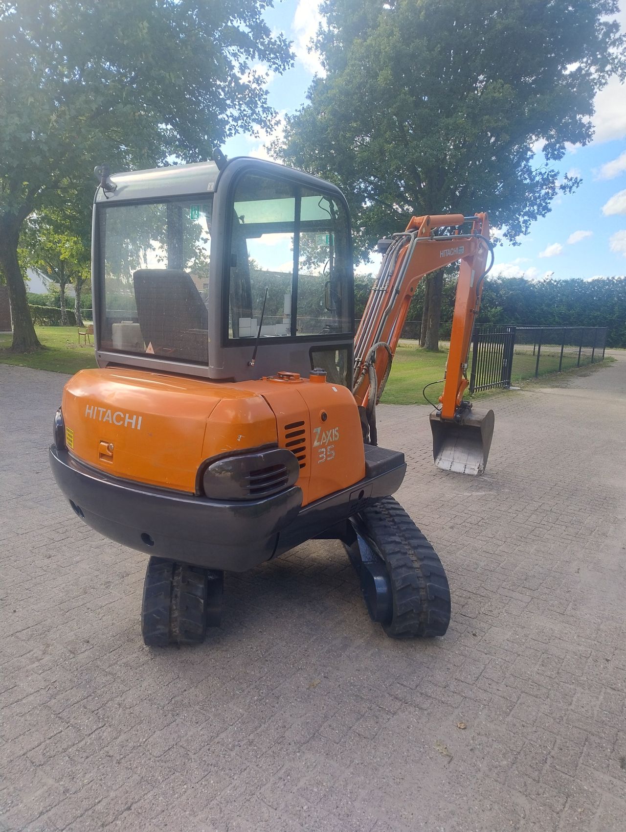 Hitachi zx 35 2007 minigraver