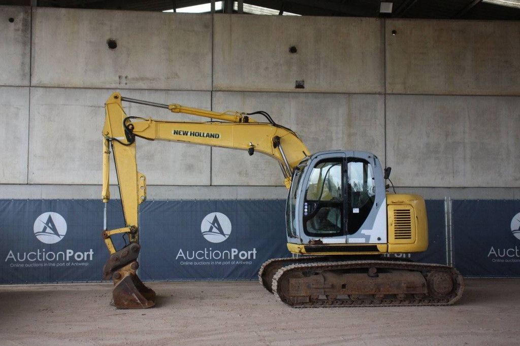 Raupenbagger New Holland E115SR Diesel 2010