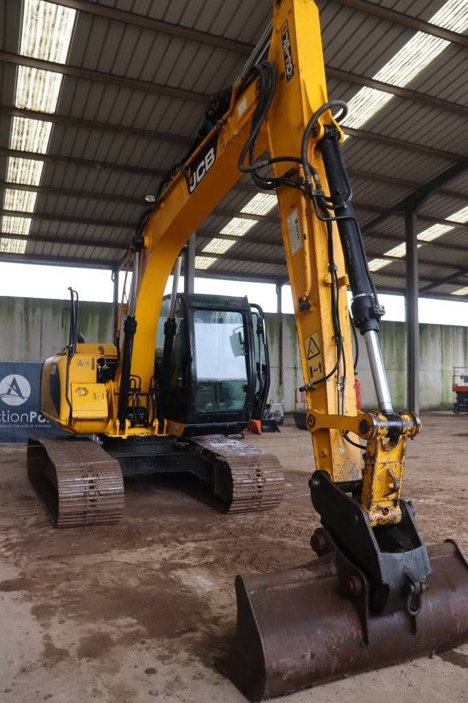 Raupenbagger JS 130LC Diesel 2014