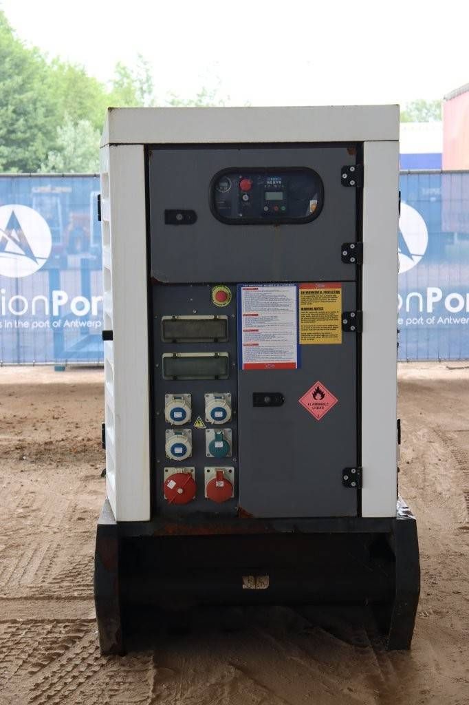 Generator SDMO R110-C31 Diesel 2012 110kVA