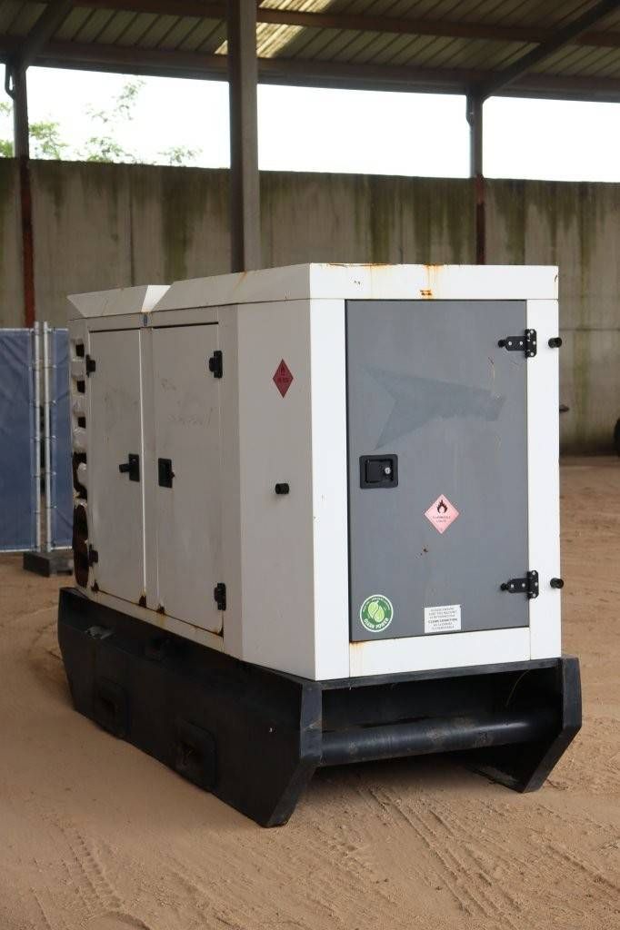 Generator SDMO R110-C31 Diesel 2012 110kVA