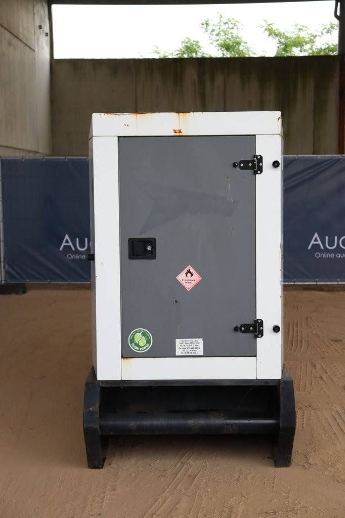Generator SDMO R110-C31 Diesel 2012 110kVA