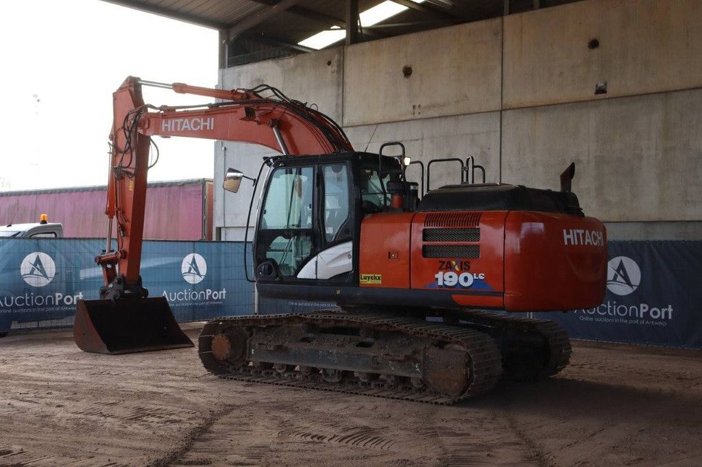 Rupsgraafmachine Hitachi ZX190LC-6 Diesel 2020