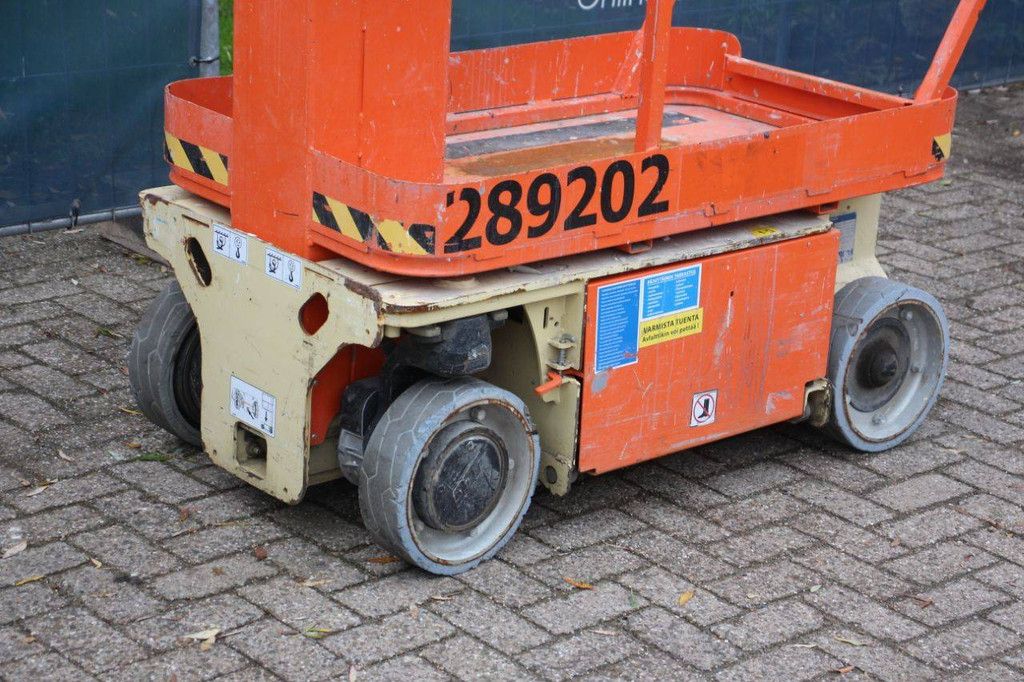 JLG 1230ES Elektrischer Mastlift 5,66 m 2015