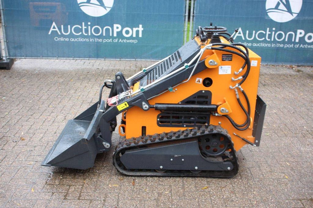 Landhero Benzin-Kompaktlader