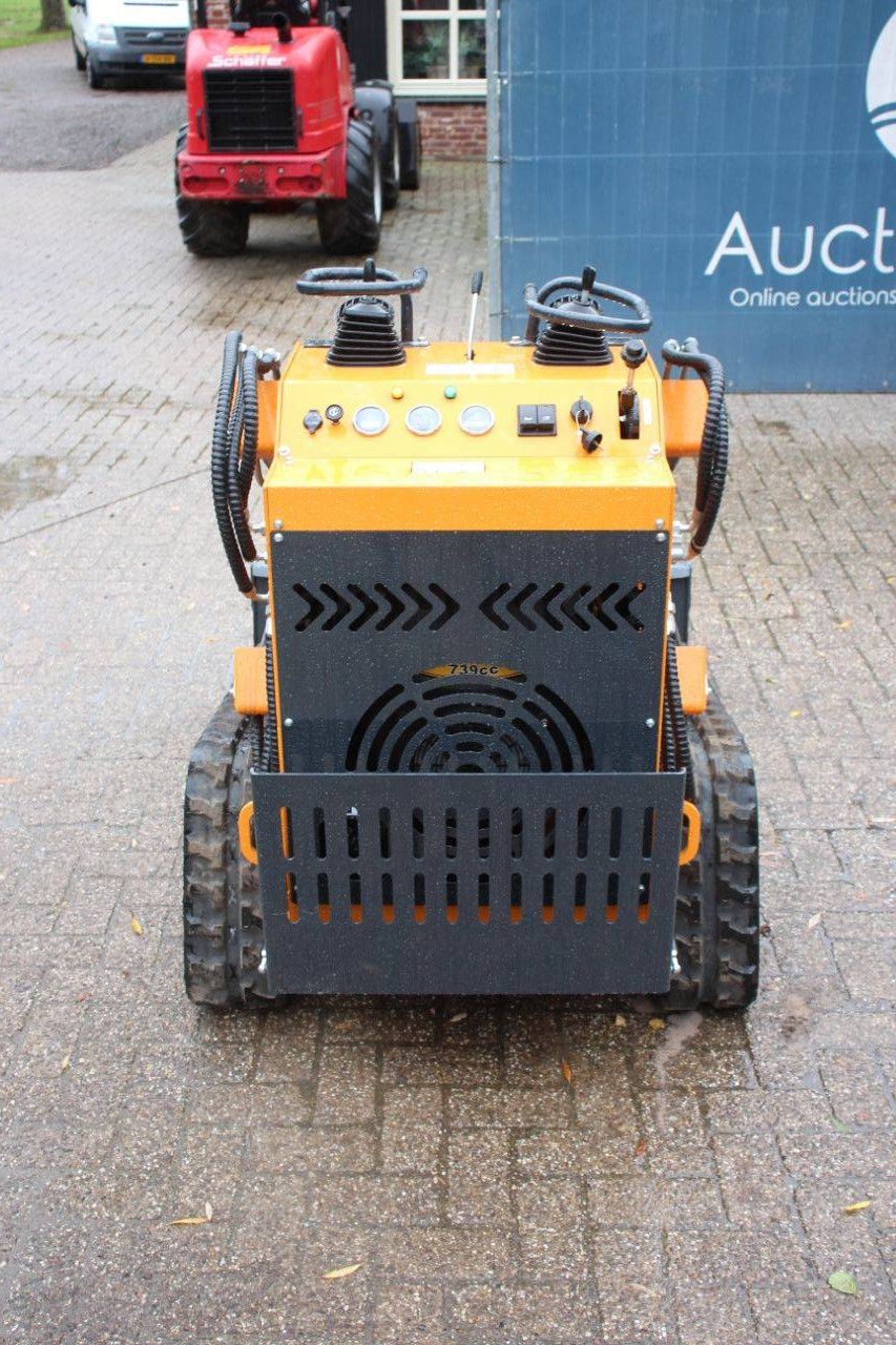 Landhero Benzin-Kompaktlader