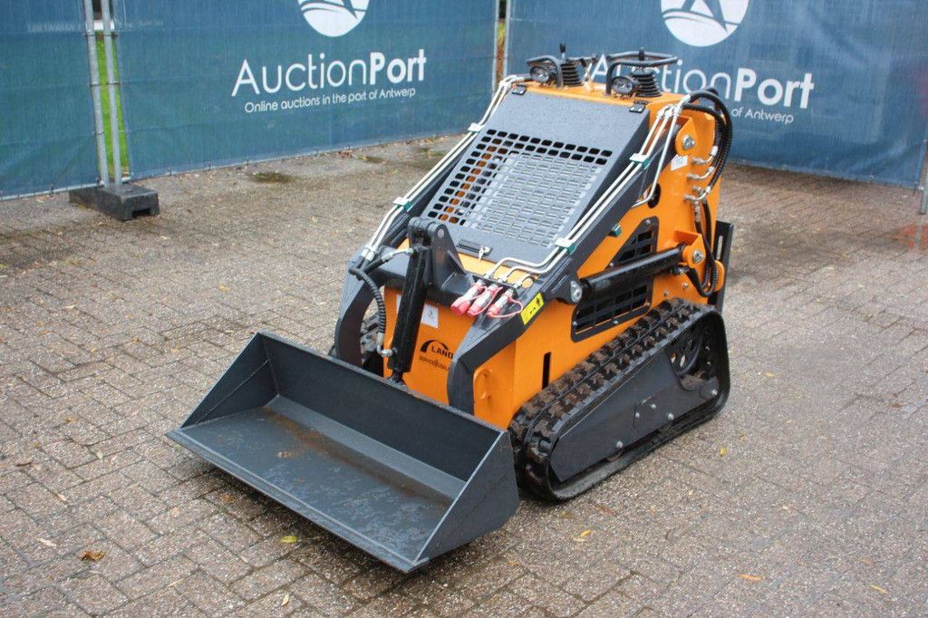 Landhero Benzin-Kompaktlader