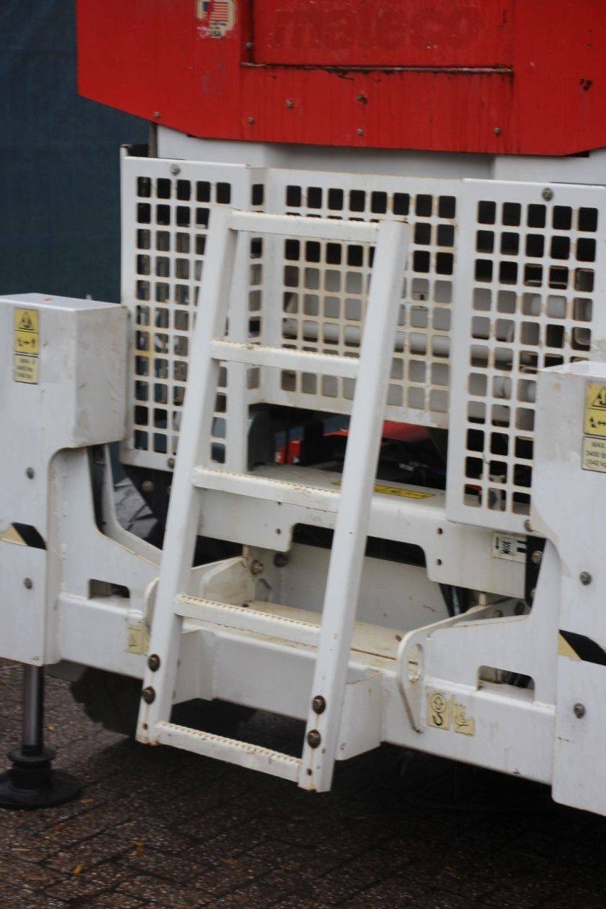 JLG 3369LE Elektrische Scherenbühne 12 m 2015