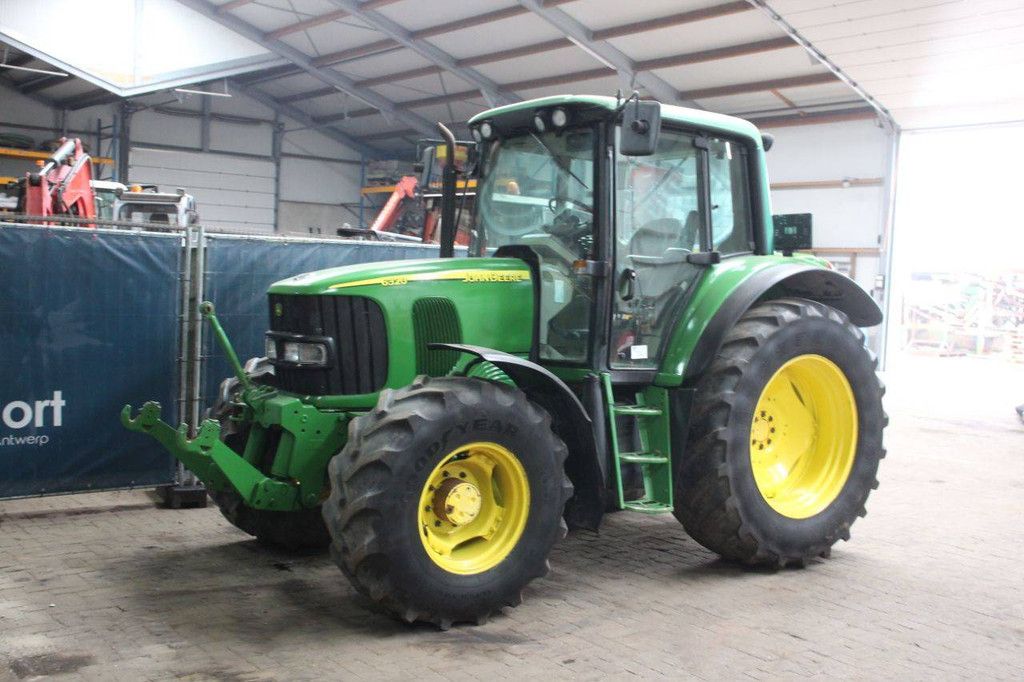Tractor John Deere 6320 Premium Diesel 74kW 2004