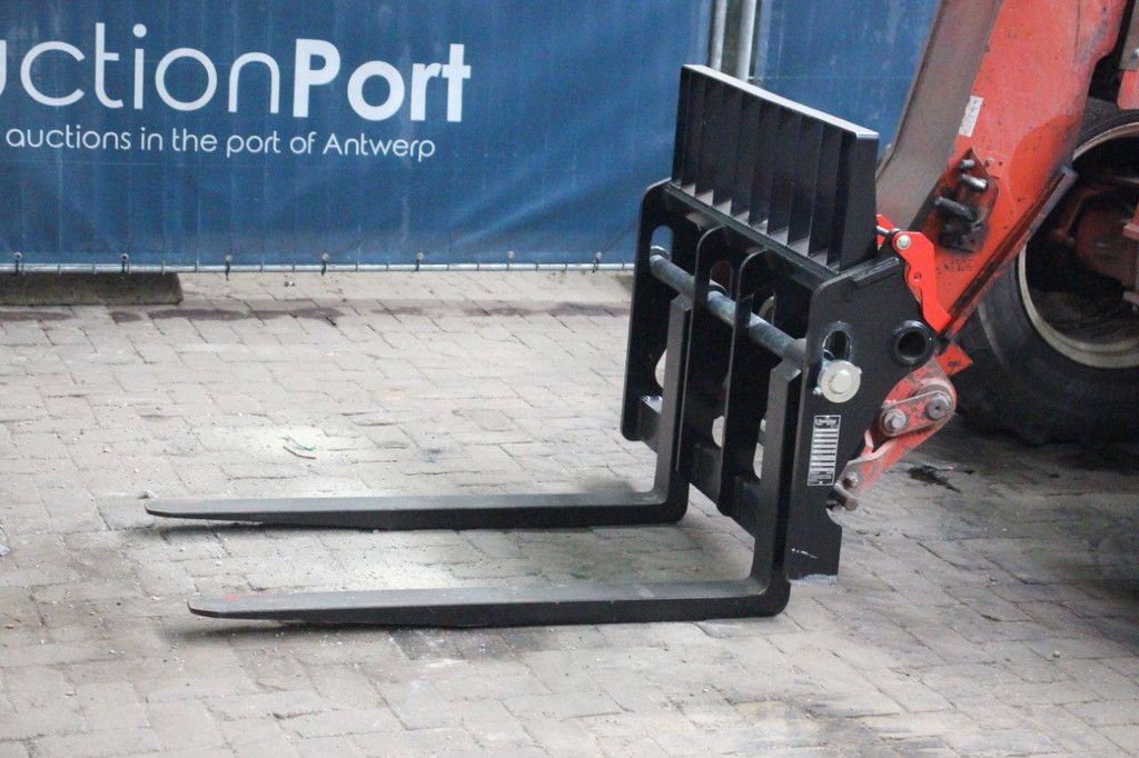 Manitou MLT730 Diesel 85 kW 3000 kg 6,79 m Teleskoplader 2001