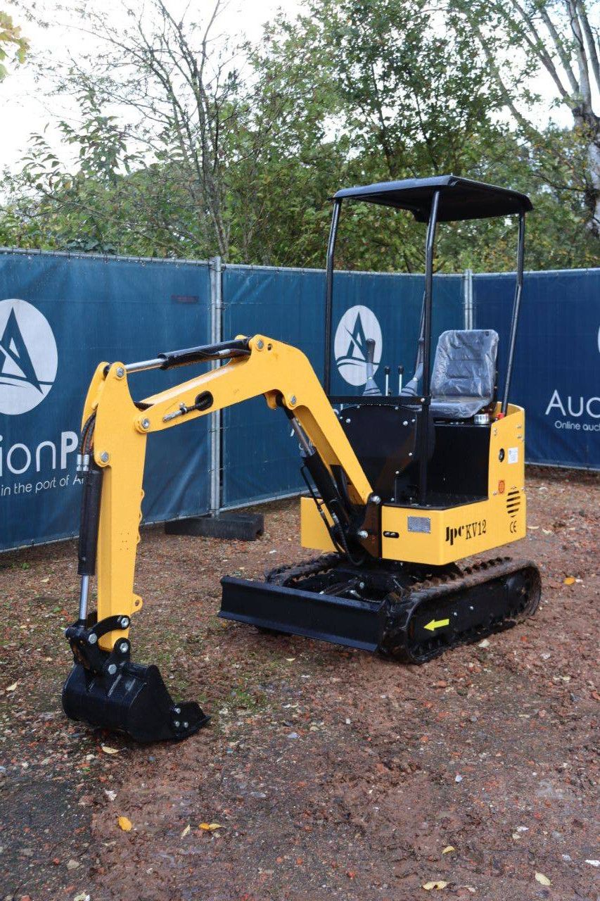 Minibagger JPC KV12 Diesel 12 PS 2025