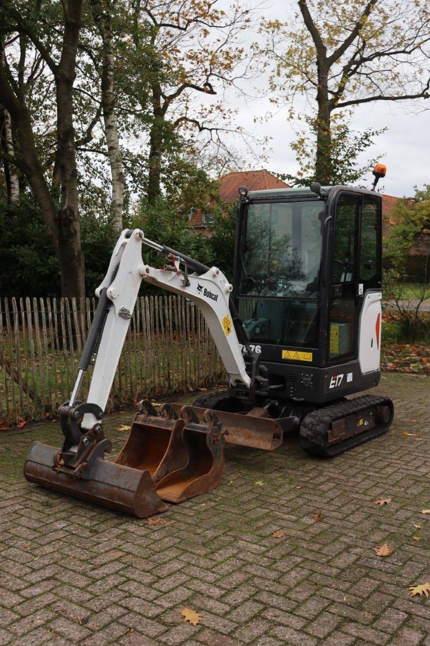 Mini excavator Bobcat E17 Diesel 10.2kW 2021